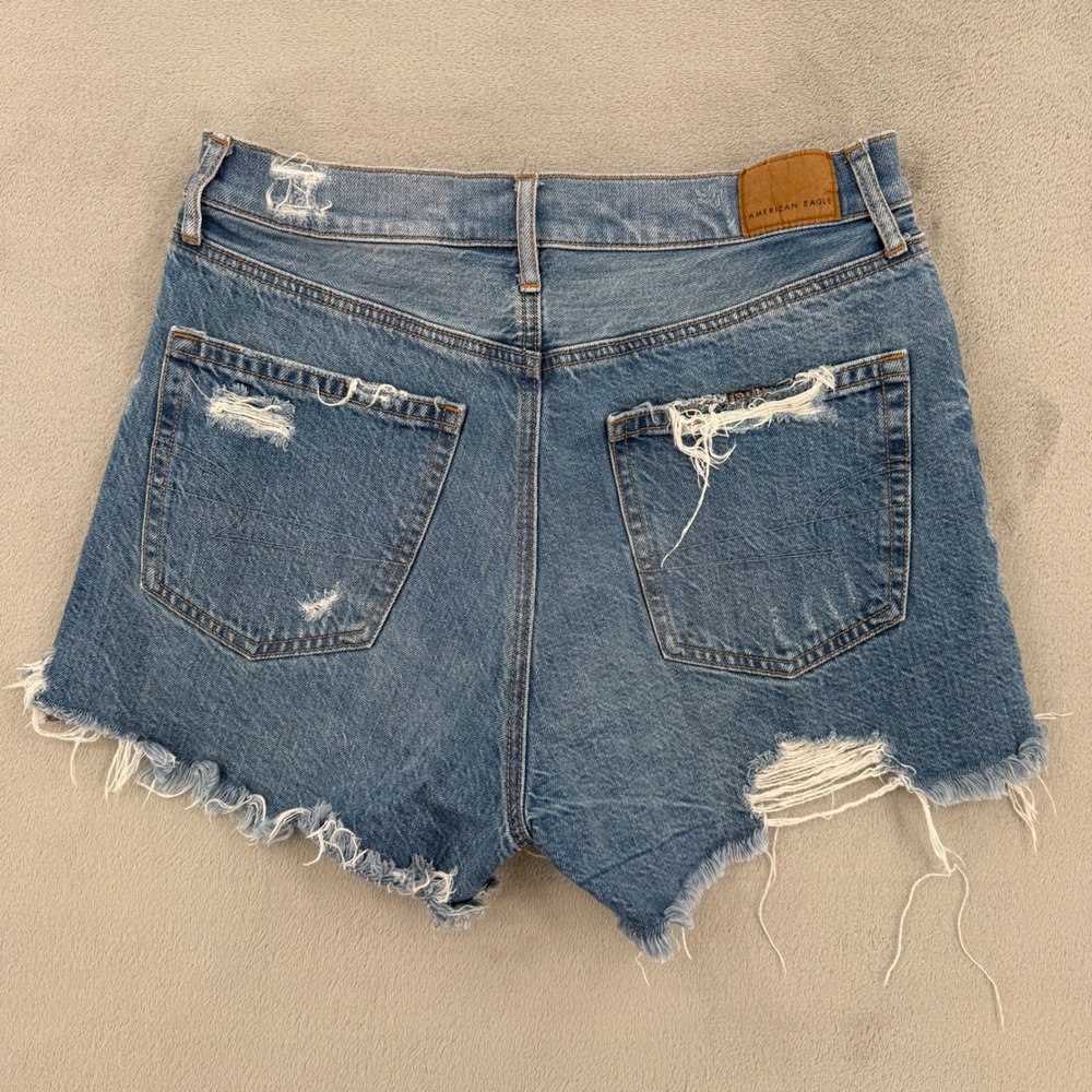 American Eagle Highest Rise 90s Boyfriend Short Distressed Denim Blue Size 8 - Picture 7 of 12